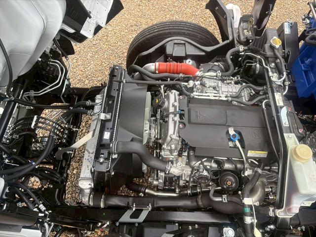 キャンター クレーン付平ボディー　未使用　ワイドロング　４段　ラジコン　パブコ　タダノＴＭーＺＸ２９４ＨＲＳＡ　５ＭＴ　１５０ｐｓ　積載３．３５ｔ（22枚目）