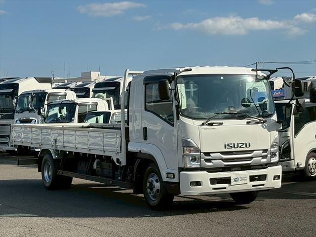 フォワード 平ボディー 自社レンタUP 標準巾 パブコ 6MT 210ps 積載3.85t(4枚目)