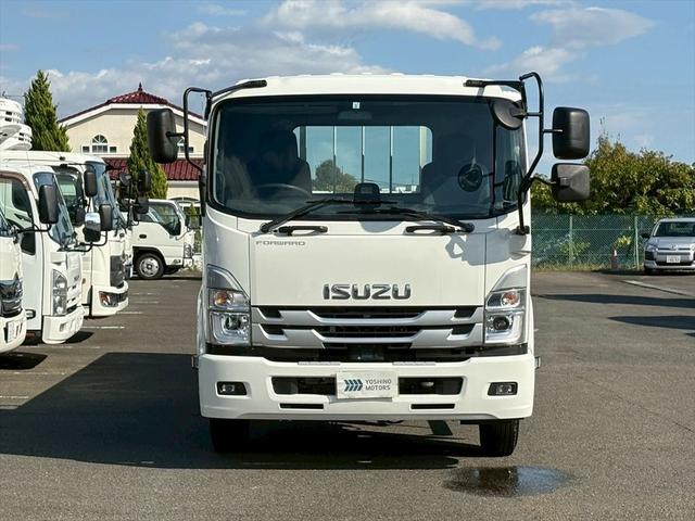 フォワード 平ボディー 自社レンタUP 標準巾 パブコ 6MT 210ps 積載3.85t(16枚目)