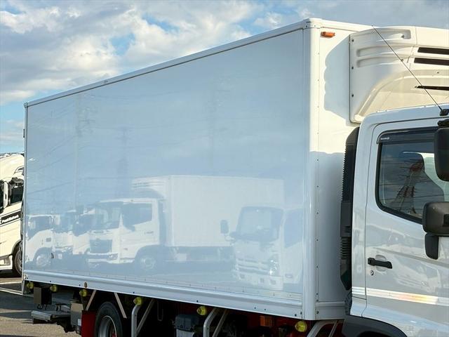 ヒノレンジャー 冷蔵冷凍車Ｐ／Ｇ　標準巾　リアエアサス　格納ゲート　片開きＳＤ　トランテックス　菱重ＴＤＪＳ５０Ａ－Ｌ　プロシフト　２１０ｐｓ　積載２．７５ｔ（7枚目）