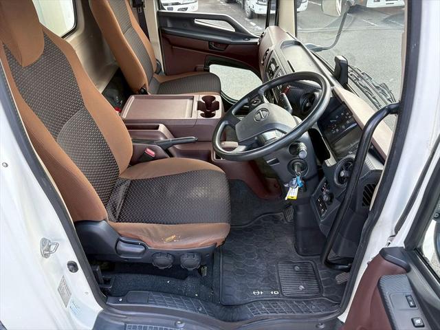 ヒノレンジャー 冷蔵冷凍車Ｐ／Ｇ　標準巾　リアエアサス　格納ゲート　片開きＳＤ　トランテックス　菱重ＴＤＪＳ５０Ａ－Ｌ　プロシフト　２１０ｐｓ　積載２．７５ｔ（23枚目）