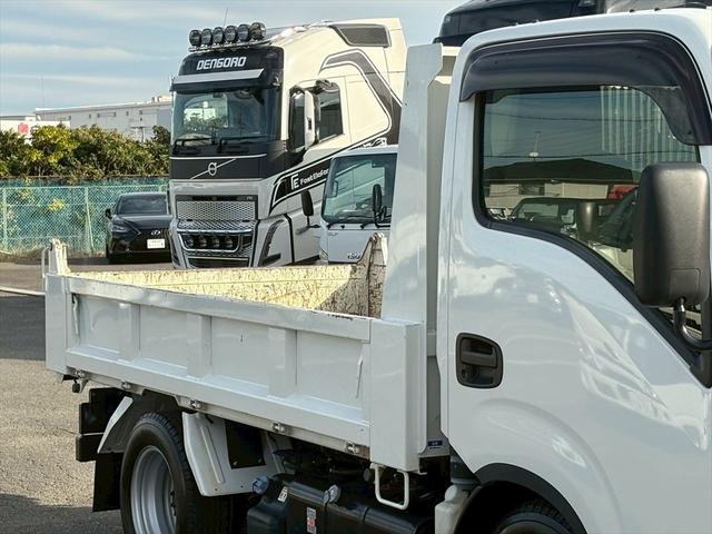 エルフトラック ダンプ 自社レンタUP 3t4ナンバー フルフラットロー 新明和DR2-0110SY iSiM 150ps 積載3t(7枚目)