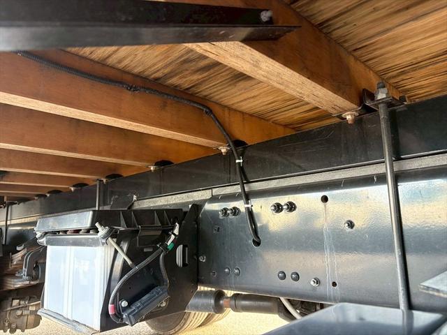 ファイター クレーン付平ボディー 自社レンタUP 増トン 4段 ラジコン トーヨー タダノTM-ZX364HRSA 6MT 240ps 積載7.5t(19枚目)