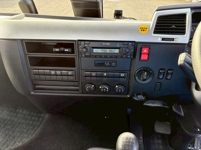 ファイター クレーン付平ボディー 自社レンタUP 増トン 4段 ラジコン トーヨー タダノTM-ZX364HRSA 6MT 240ps 積載7.5t(24枚目)