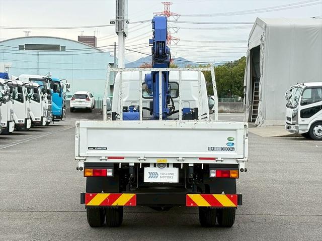 キャンター クレーン付平ボディー　標準ロング　４段　ラジコン　パブコ　タダノＴＭ－ＺＸ２９４ＨＲＳＡ　ＤＵＯＮＩＣ　１５０ｐｓ　積載３ｔ（14枚目）