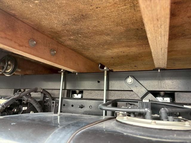 キャンター クレーン付平ボディー　標準ロング　４段　ラジコン　パブコ　タダノＴＭ－ＺＸ２９４ＨＲＳＡ　ＤＵＯＮＩＣ　１５０ｐｓ　積載３ｔ（20枚目）