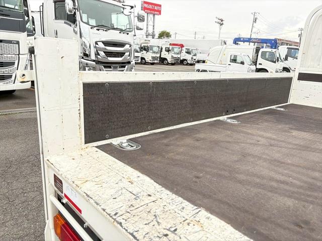 デュトロ 平ボディー 自社レンタUP ショート 全低床 6MT 150ps 積載2t(11枚目)