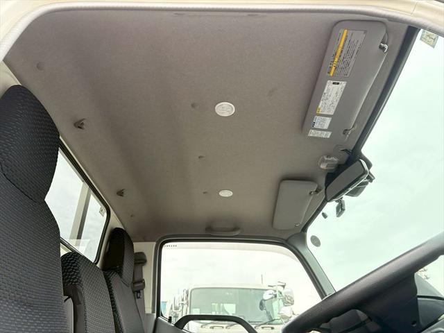 デュトロ 平ボディー 自社レンタUP ショート 全低床 6MT 150ps 積載2t(26枚目)