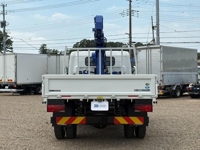 キャンター クレーン付平ボディー 未使用 ワイドロング 4段 ラジコン パブコ タダノTMーZX294HRSA 5MT 150ps 積載3t(14枚目)