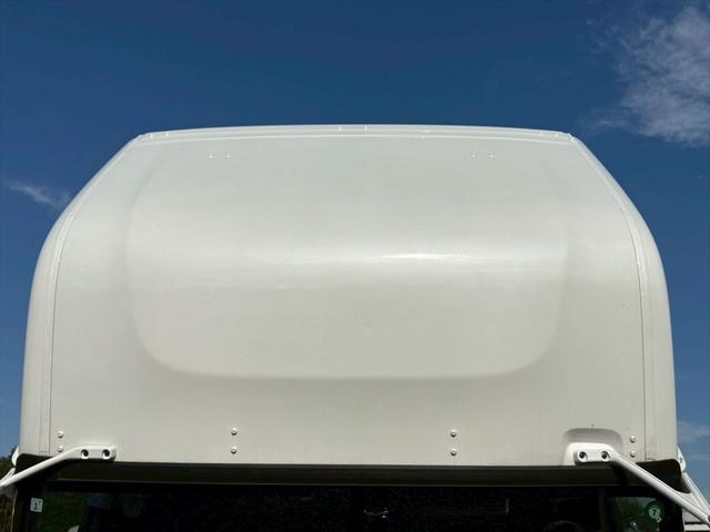 フォワード ウイング　増トン　６２ワイド　ハイルーフ　リアエアサス　フルハーフＤＭＷ　６ＭＴ　２４０ｐｓ　積載８ｔ（22枚目）