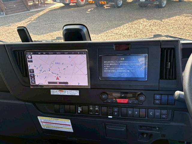 フォワード ウイング　増トン　６２ワイド　ハイルーフ　リアエアサス　フルハーフＤＭＷ　６ＭＴ　２４０ｐｓ　積載８ｔ（24枚目）