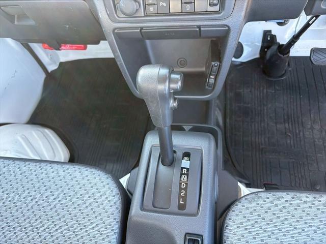 キャリイトラック 軽自動車　自社レンタＵＰ　ＡＴ　５０ｐｓ　積載０．３５ｔ（25枚目）