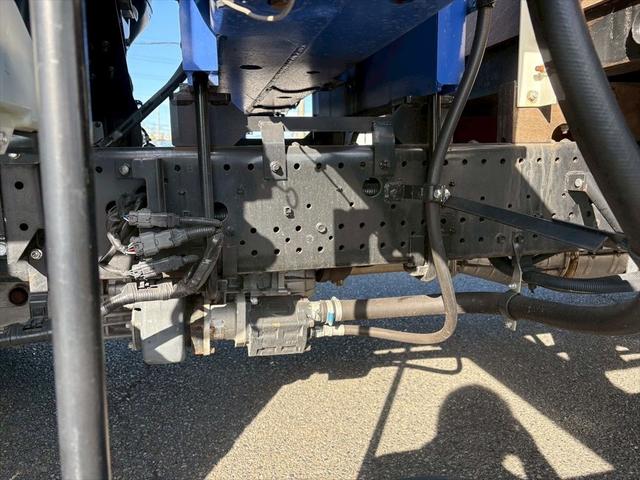 フォワード クレーン付平ボディー　自社レンタＵＰ　標準巾　４段　ラジコン　タダノＴＭ－ＺＸ３６４ＨＲＳＡ　６ＭＴ　２１０ｐｓ　積載２．４５ｔ（18枚目）