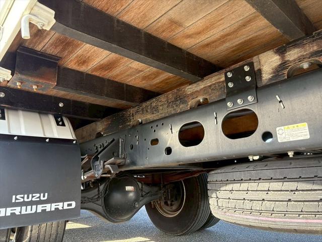 フォワード クレーン付平ボディー　自社レンタＵＰ　標準巾　４段　ラジコン　タダノＴＭ－ＺＸ３６４ＨＲＳＡ　６ＭＴ　２１０ｐｓ　積載２．４５ｔ（20枚目）