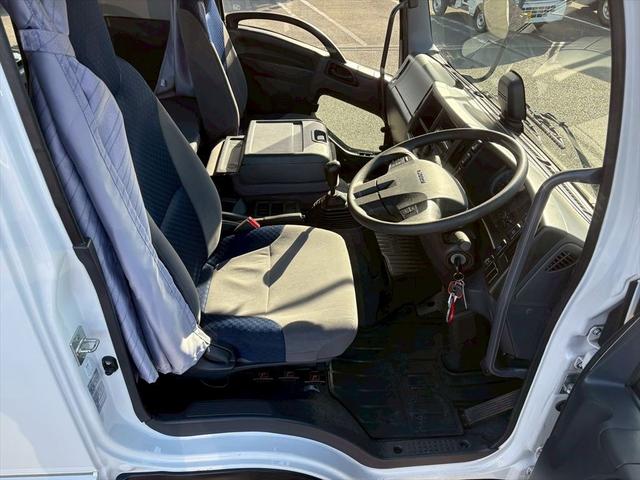 フォワード クレーン付平ボディー　自社レンタＵＰ　標準巾　４段　ラジコン　タダノＴＭ－ＺＸ３６４ＨＲＳＡ　６ＭＴ　２１０ｐｓ　積載２．４５ｔ（23枚目）