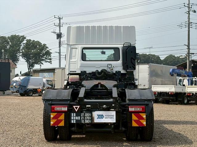 クオン トラクタ(2デフ) ハイルーフ リアエアサス 流体式リターダ 一括緩和 ソーシンUー20-A ESCOT 530ps 積載18t(15枚目)