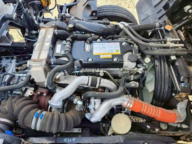 フォワード ウイング　増トンワイド　ハイルーフ　リアエアサス　フルハーフＤＭＷ　６ＭＴ　２４０ｐｓ　積載７．１ｔ（21枚目）