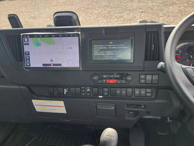 フォワード ウイング　増トンワイド　ハイルーフ　リアエアサス　フルハーフＤＭＷ　６ＭＴ　２４０ｐｓ　積載７．１ｔ（24枚目）