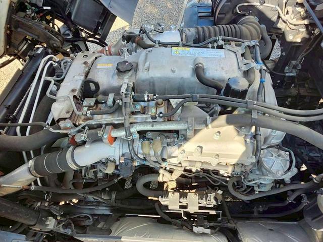 ギガ ウイングP/G ハイルーフ リアエアサス 格納ゲート 4軸低床 フルハーフDKL スムーサーG 380ps 積載13.3t(20枚目)