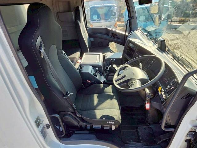 ギガ ウイングP/G ハイルーフ リアエアサス 格納ゲート 4軸低床 フルハーフDKL スムーサーG 380ps 積載13.3t(23枚目)