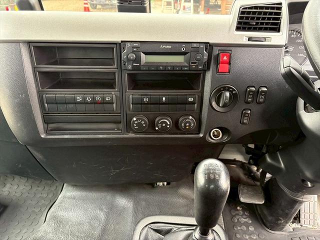 ファイター 塵芥車 プレス式 8.7立米 連続スイッチ 新明和GT084ー5734WP 6MT 170ps 積載1.8t(24枚目)