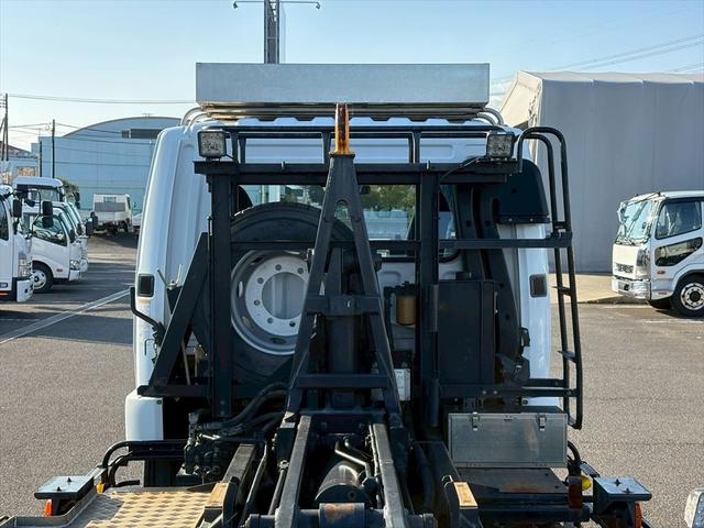 ファイター フックロール　ラジコン　極東ＪＭ０７－５１　６ＭＴ　２４０ｐｓ　積載７．８ｔ（9枚目）