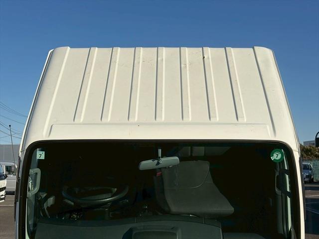 エルフトラック ダンプ　自社レンタＵＰ　フルフラットロー　新明和ＤＲ２－０１１０ＳＹ　スムーサーＥＸ　１５０ｐｓ　積載２ｔ（22枚目）