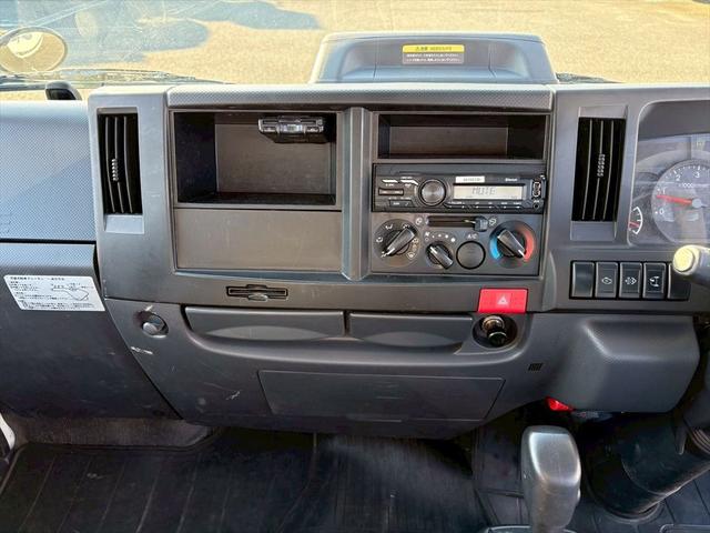 エルフトラック ダンプ　自社レンタＵＰ　フルフラットロー　新明和ＤＲ２－０１１０ＳＹ　スムーサーＥＸ　１５０ｐｓ　積載２ｔ（24枚目）