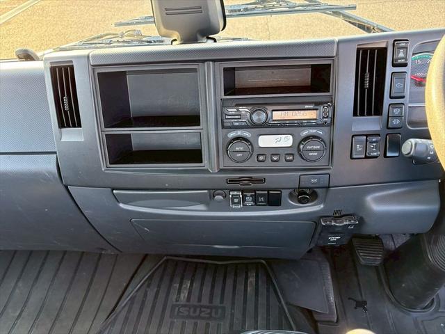 フォワード 平ボディー　自社レンタＵＰ　標準巾　パブコ　６ＭＴ　２１０ｐｓ　積載３．９ｔ（24枚目）