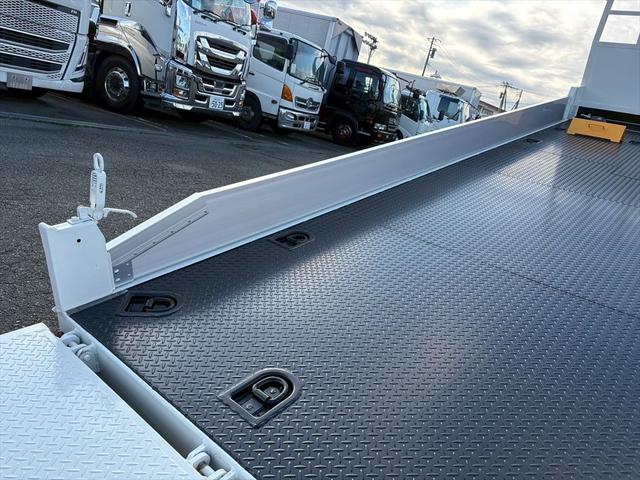 デュトロ セーフティーローダー　未使用　ウインチ　歩み板　ユニックＵＣ－２８ＡＳＲＳ　６ＭＴ　１５０ｐｓ　積載３．３５ｔ（13枚目）