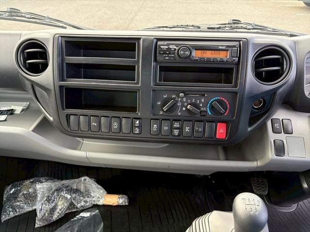 デュトロ セーフティーローダー　未使用　ウインチ　歩み板　ユニックＵＣ－２８ＡＳＲＳ　６ＭＴ　１５０ｐｓ　積載３．３５ｔ（24枚目）