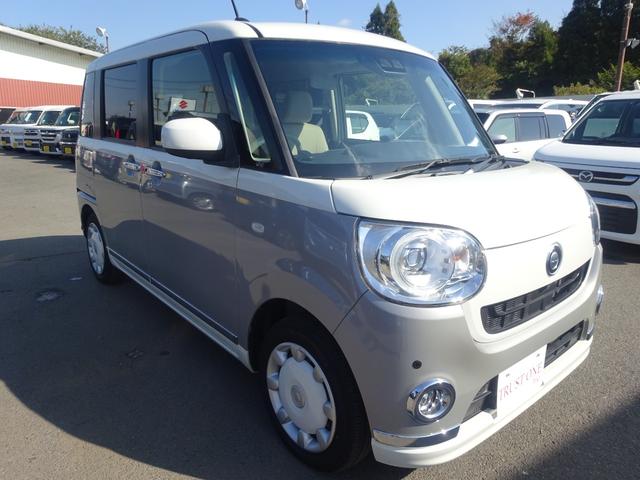 ムーヴキャンバス ＧメイクアップＶＳ　ＳＡＩＩＩ　純正８インチナビ　フルセグＴＶ　ブルートゥース　パノラミックビューモニター　バックカメラ　両側パワースライドドア　ナビ連動ドライブレコーダー　ＥＴＣ　シートヒーター　スマートアシストＩＩＩ（3枚目）