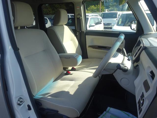 ムーヴキャンバス ＧメイクアップＶＳ　ＳＡＩＩＩ　純正８インチナビ　フルセグＴＶ　ブルートゥース　パノラミックビューモニター　バックカメラ　両側パワースライドドア　ナビ連動ドライブレコーダー　ＥＴＣ　シートヒーター　スマートアシストＩＩＩ（14枚目）