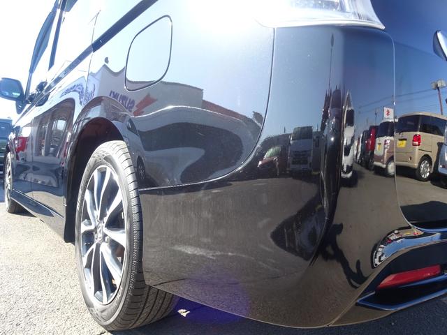 ステップワゴンスパーダ Ｚ　クールスピリット　社外１０インチフローティングナビ　フルセグＴＶ　ブルートゥース　ＨＤＭＩ　ＣＤ・ＤＶＤ　バックカメラ　両側パワースライドドア　アルパイン後席フリップダウンモニター　ＥＴＣ　キーフリー（10枚目）