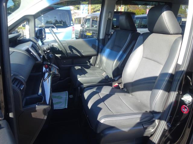 ステップワゴンスパーダ Ｚ　クールスピリット　社外１０インチフローティングナビ　フルセグＴＶ　ブルートゥース　ＨＤＭＩ　ＣＤ・ＤＶＤ　バックカメラ　両側パワースライドドア　アルパイン後席フリップダウンモニター　ＥＴＣ　キーフリー（23枚目）