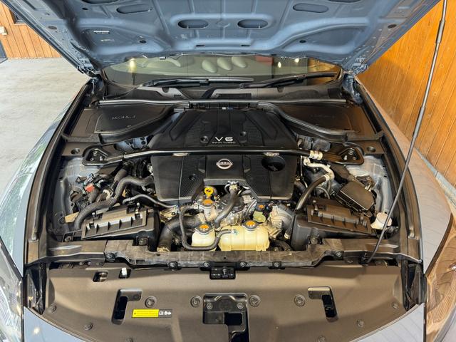 フェアレディZ ニスモ 禁煙 ワンオーナー 純正RAYS製19インチ RECARO製スポーツシート 3連メーター 9型コネクトナビ 9速オートマチック パドルシフト バックカメラ  BOSEサウンド LEDヘッドランプ(44枚目)