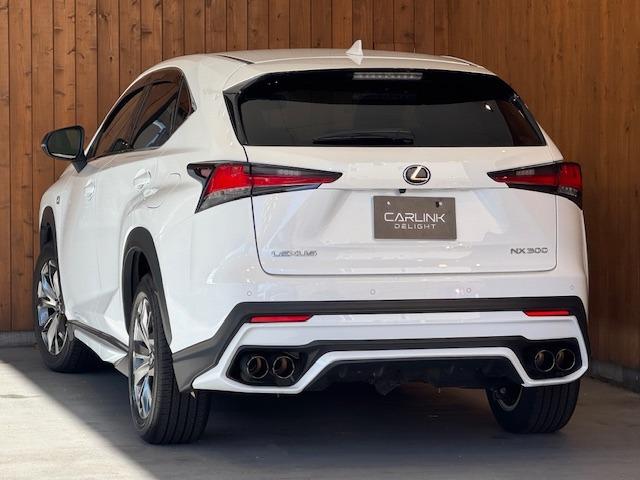 NX NX300 Fスポーツ TRDエアロ/4本出しマフラー ムーンルーフ 赤黒コンビ革シート 角型三眼LEDヘッドライト パーキングサポートブレーキ ナビ TV セーフティシステムプラス 純正18インチAW 1オーナー 禁煙(6枚目)