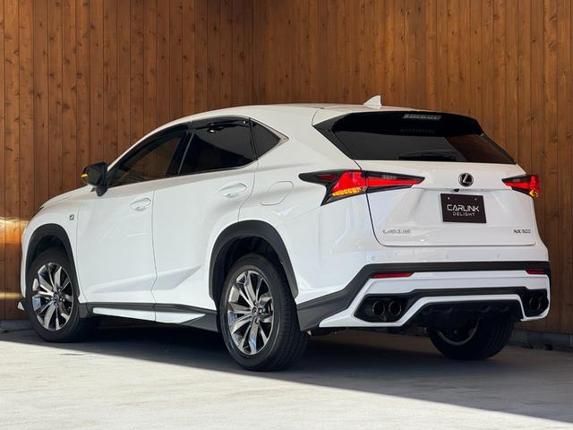 NX NX300 Fスポーツ TRDエアロ/4本出しマフラー ムーンルーフ 赤黒コンビ革シート 角型三眼LEDヘッドライト パーキングサポートブレーキ ナビ TV セーフティシステムプラス 純正18インチAW 1オーナー 禁煙(9枚目)