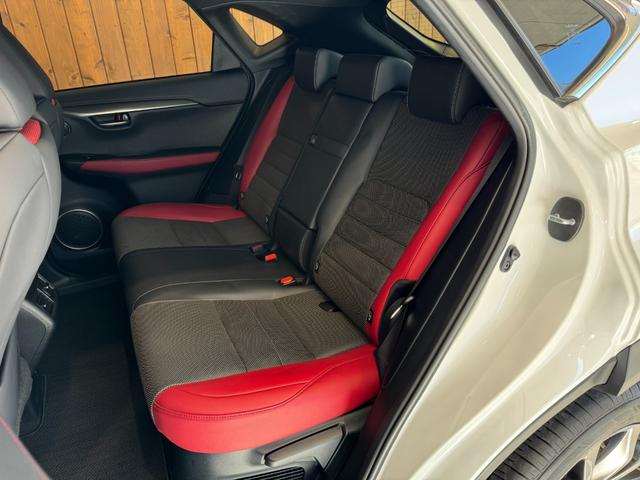 NX NX300 Fスポーツ TRDエアロ/4本出しマフラー ムーンルーフ 赤黒コンビ革シート 角型三眼LEDヘッドライト パーキングサポートブレーキ ナビ TV セーフティシステムプラス 純正18インチAW 1オーナー 禁煙(28枚目)