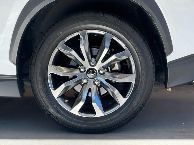 NX NX300 Fスポーツ TRDエアロ/4本出しマフラー ムーンルーフ 赤黒コンビ革シート 角型三眼LEDヘッドライト パーキングサポートブレーキ ナビ TV セーフティシステムプラス 純正18インチAW 1オーナー 禁煙(35枚目)