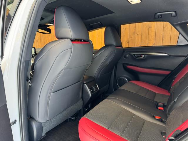 NX NX300 Fスポーツ TRDエアロ/4本出しマフラー ムーンルーフ 赤黒コンビ革シート 角型三眼LEDヘッドライト パーキングサポートブレーキ ナビ TV セーフティシステムプラス 純正18インチAW 1オーナー 禁煙(47枚目)