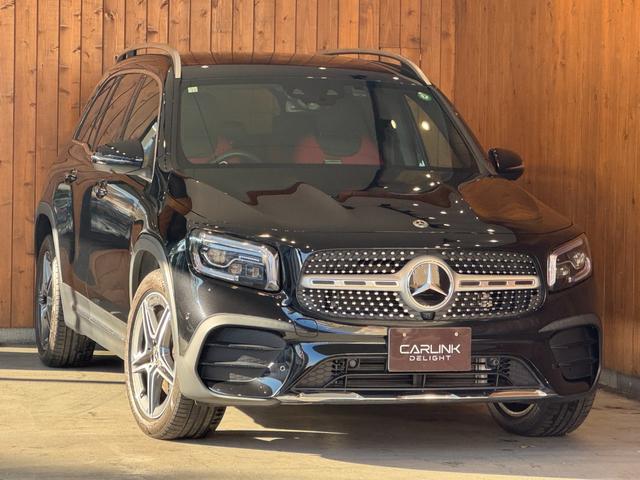 ＧＬＢ ＧＬＢ２００ｄ　ＡＭＧレザーエクスクルーシブＰ　赤黒コンビ本革シート　ＨＵＤ　ワイヤレス充電　シートヒーター　レーダーセーフティーＰＫＧ　ナビ　ＴＶ　全周囲カメラ　ＬＥＤヘッドライト　純正１９インチＡＷ　ＢＳＭ　禁煙（3枚目）