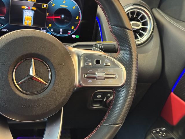 ＧＬＢ ＧＬＢ２００ｄ　ＡＭＧレザーエクスクルーシブＰ　赤黒コンビ本革シート　ＨＵＤ　ワイヤレス充電　シートヒーター　レーダーセーフティーＰＫＧ　ナビ　ＴＶ　全周囲カメラ　ＬＥＤヘッドライト　純正１９インチＡＷ　ＢＳＭ　禁煙（14枚目）