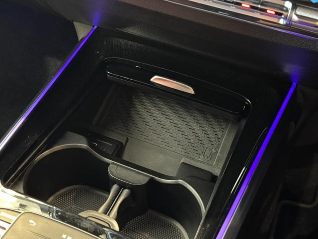 ＧＬＢ ＧＬＢ２００ｄ　ＡＭＧレザーエクスクルーシブＰ　赤黒コンビ本革シート　ＨＵＤ　ワイヤレス充電　シートヒーター　レーダーセーフティーＰＫＧ　ナビ　ＴＶ　全周囲カメラ　ＬＥＤヘッドライト　純正１９インチＡＷ　ＢＳＭ　禁煙（22枚目）