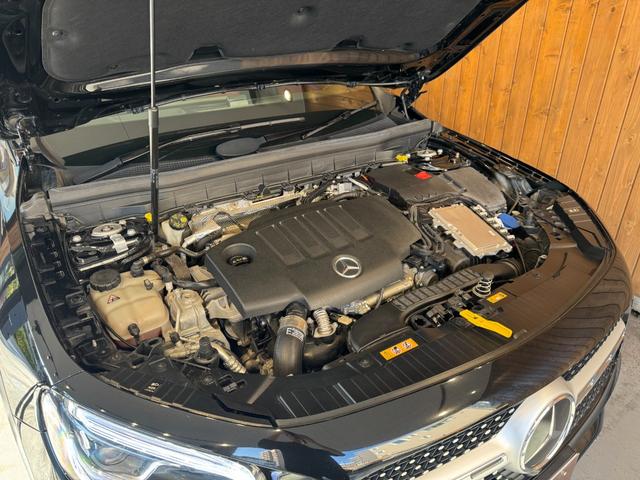 ＧＬＢ ＧＬＢ２００ｄ　ＡＭＧレザーエクスクルーシブＰ　赤黒コンビ本革シート　ＨＵＤ　ワイヤレス充電　シートヒーター　レーダーセーフティーＰＫＧ　ナビ　ＴＶ　全周囲カメラ　ＬＥＤヘッドライト　純正１９インチＡＷ　ＢＳＭ　禁煙（57枚目）