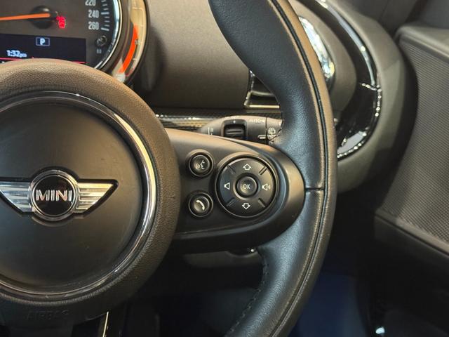 MINI クーパーSD クラブマン ACC ドライブモードセレクト インテリジェントセーフティ コンフォートアクセス ナビ Bカメラ HIDヘッドライト 純正17インチAW 禁煙(14枚目)
