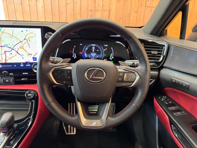 NX NX350h Fスポーツ 革シートセット フルLEDへヘッドランプ パノラマルーフ ルーフレイル OP20AW パノラマビューモニター デルタルインナーミラー シートヒーター ベンチレーション 1オーナー 禁煙 保証継承(12枚目)