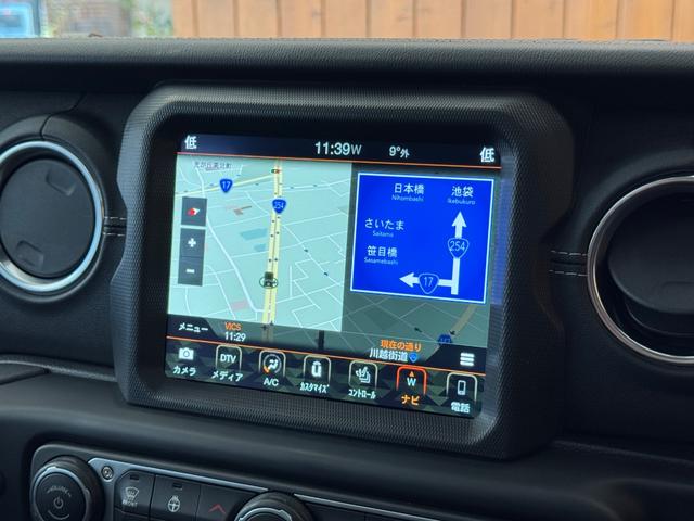 ジープ・ラングラーアンリミテッド サハラ 黒革シート ナビ TV Bカメラ 純正18インチAW LEDヘッドライト 衝突回避 ACC BSM シートヒーター ステアリングヒーター 1オーナー 禁煙(15枚目)