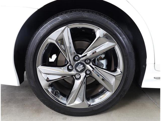 RS ・衝突被害軽減(TSS+ICS搭載)・走行=18,000km・純正SDナビゲーション・パノラミックビューモニター+バックモニター・ドラレコ・クルーズコントロール・ETC・記録簿・トヨタロングラン保証付(18枚目)