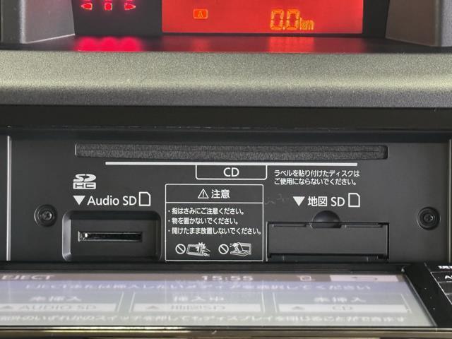 タンク Ｘ　Ｓ　オートスライドドア　衝突被害軽減装置　ＥＳＣ　１オーナ　Ｗエアバック　ワンセグテレビ　盗難防止システム　バックモニタ　ｉストップ　ＥＴＣ付　スマートキー　ナビＴＶ　パワーステアリング　エアＢ　エアコン（10枚目）